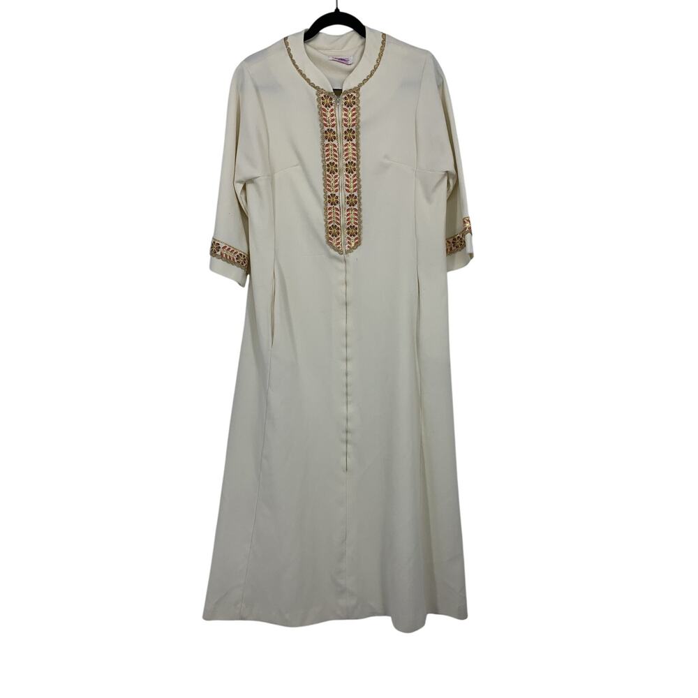 Evelyn Pearson Robe Womens Medium Cream Crepe Knit Floral Embroidery Gold Trim